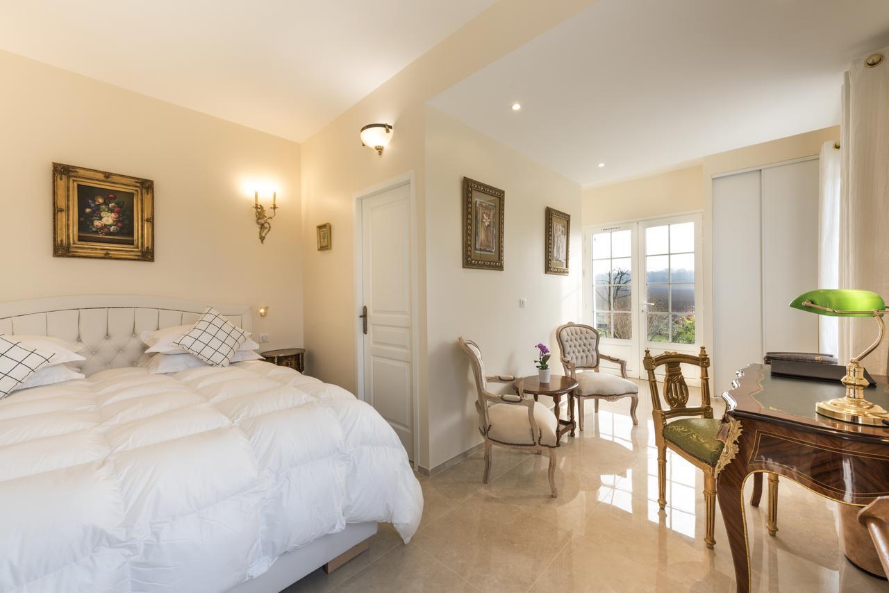 Bed and Breakfast Domaine Du Bois Des Anges Germigny-l'Eveque Zewnętrze zdjęcie