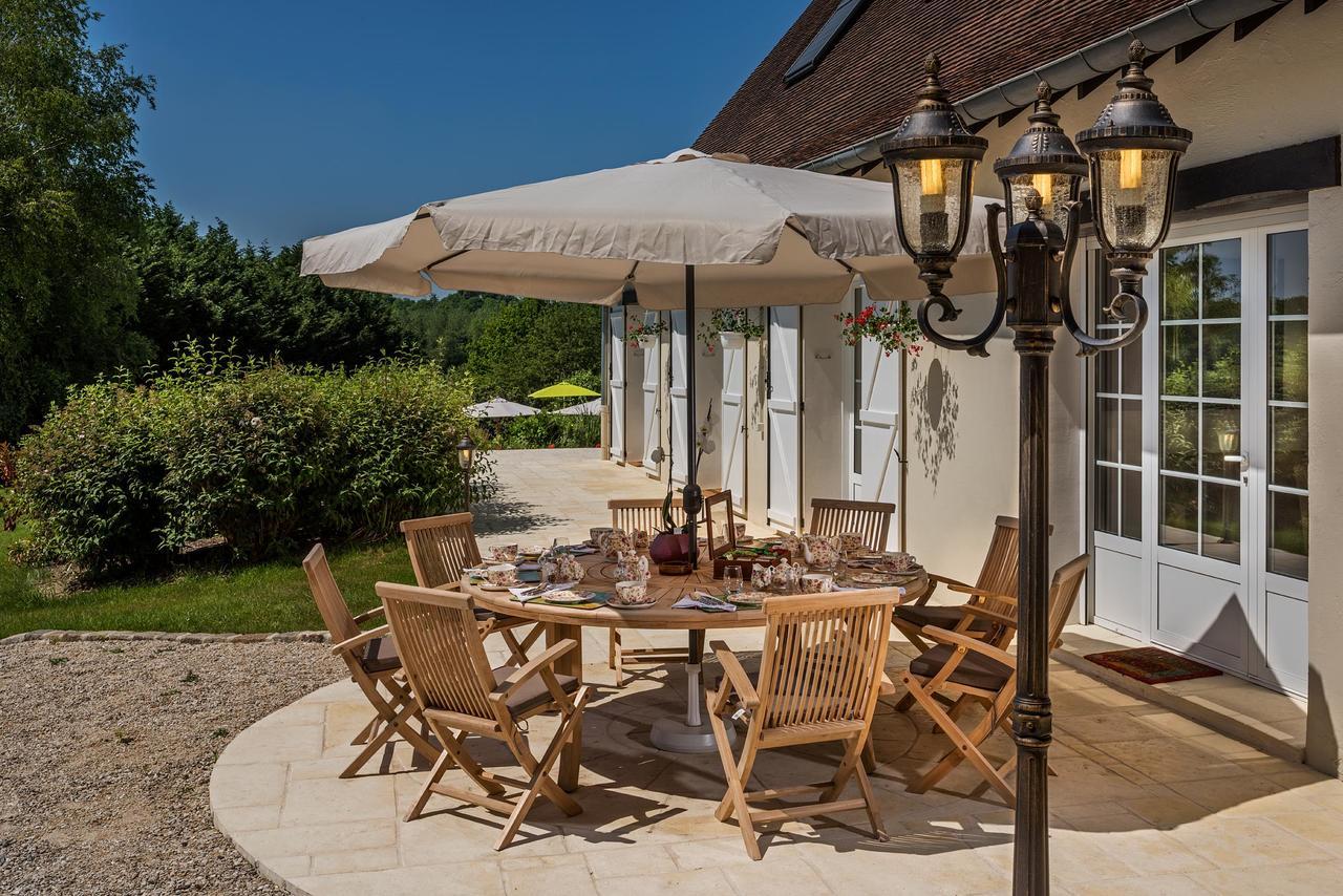 Bed and Breakfast Domaine Du Bois Des Anges Germigny-l'Eveque Zewnętrze zdjęcie