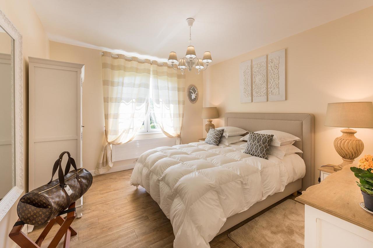 Bed and Breakfast Domaine Du Bois Des Anges Germigny-l'Eveque Zewnętrze zdjęcie